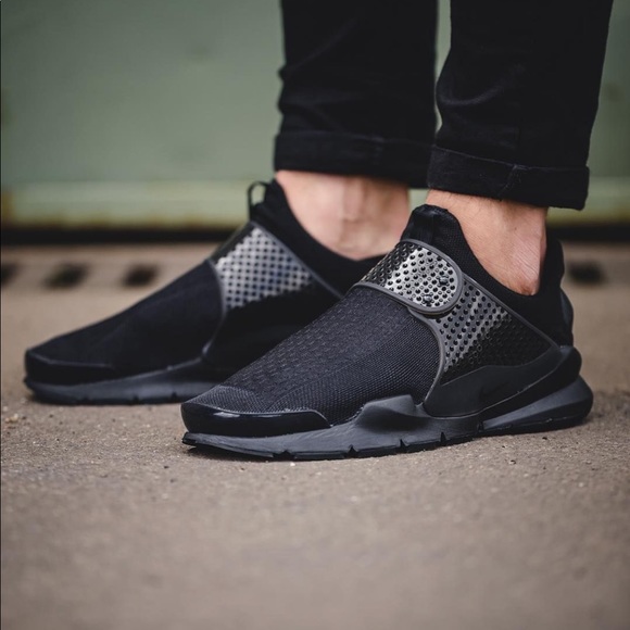 new nike sock shoes